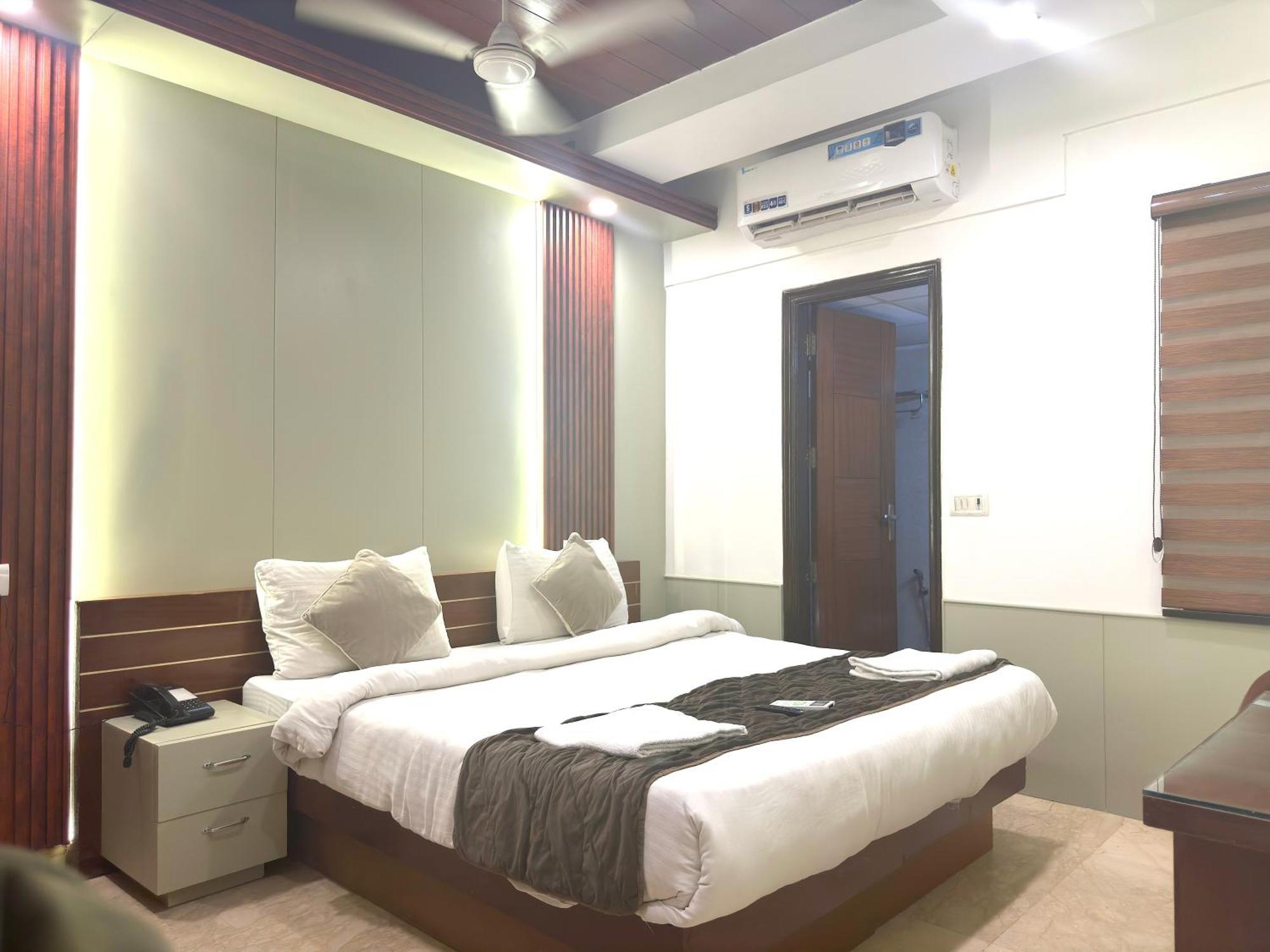 Hotel The Daanish Residency - Karol Bagh New Delhi Eksteriør billede